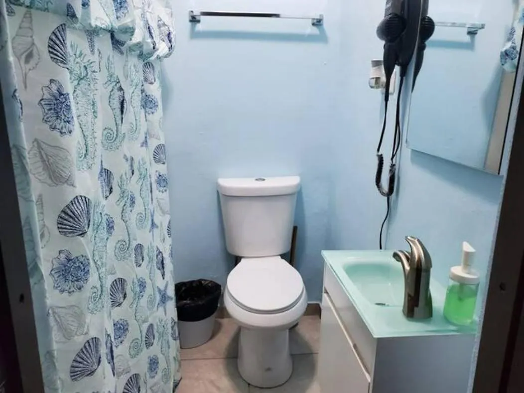 Spacious 2 Bedroom Fully Equipped Kitchen Close To Ferry, Unit 5 Catano